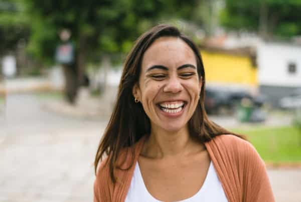 Smiling woman in the city